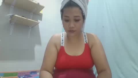 Snapshot of hotlavender chatting on February 22, 2026, 3:29 am hotlavender online show from February 22, 2026, 3:29 am