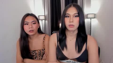 hotlestalinsandra online show from May 19, 2026, 2:07 am