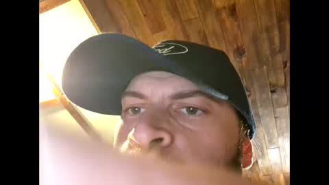 Snapshot of hotloads1992 chatting on December 12, 2024, 5:26 pm hotloads1992 online show from December 12, 2024, 5:26 pm