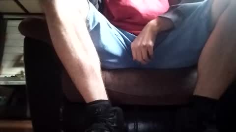 Snapshot of hotloads1992 chatting on February 14, 2026, 2:03 pm hotloads1992 online show from February 14, 2026, 2:03 pm