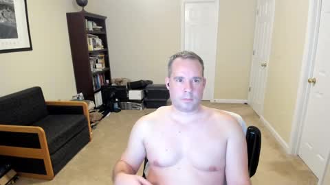 Snapshot of hotmale4u692000 chatting on January 14, 2025, 12:33 am hotmale4u692000 online show from January 14, 2025, 12:33 am