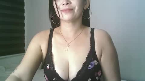 Snapshot of hotmamajen4u chatting on May 9, 2026, 12:38 am hotmamajen4u online show from May 9, 2026, 12:38 am