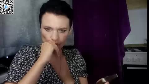 Snapshot of hotmamaqueen234 chatting on June 25, 2026, 11:53 pm hotmamaqueen234 online show from June 25, 2026, 11:53 pm