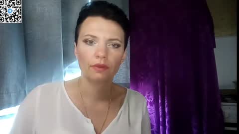 Snapshot of hotmamaqueen234 chatting on June 29, 2026, 11:10 am hotmamaqueen234 online show from June 29, 2026, 11:10 am