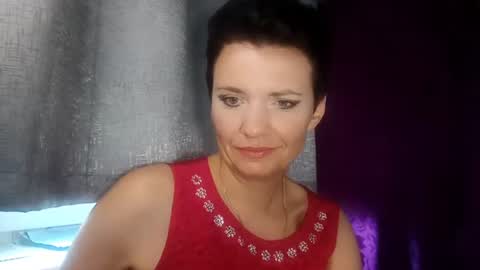 Snapshot of hotmamaqueen234 chatting on July 24, 2026, 7:17 am hotmamaqueen234 online show from July 24, 2026, 7:17 am