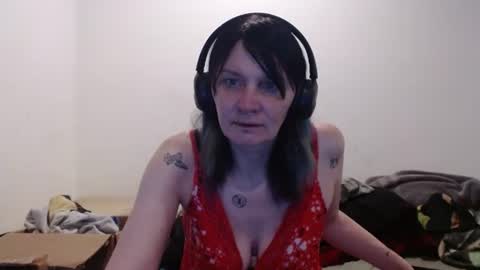 hotmodel1984 online show from July 1, 2026, 2:13 am