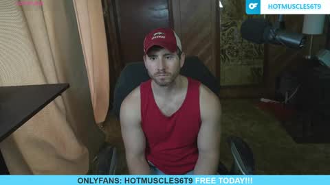 hotmuscles6t9 online show from May 28, 2026, 3:53 pm