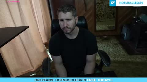 hotmuscles6t9 online show from June 15, 2026, 1:13 pm