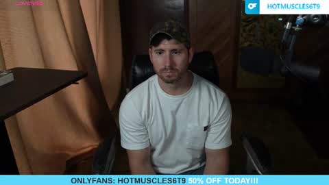 hotmuscles6t9 online show from July 15, 2026, 5:07 pm