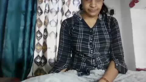 Snapshot of hotnsweetindian chatting on January 11, 2025, 7:49 am lola online show from January 11, 2025, 7:49 am