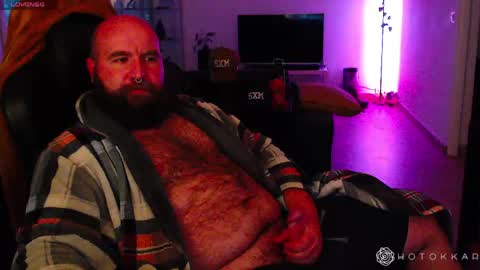 Snapshot of hotokar chatting on April 2, 2026, 6:27 pm Hotokkar online show from April 2, 2026, 6:27 pm