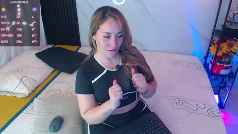 Sussy Bloom  online show from March 14, 2026, 6:19 am