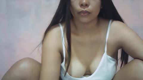 Snapshot of hotpink4u04 chatting on April 24, 2026, 10:56 pm hotpink4u04 online show from April 24, 2026, 10:56 pm