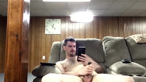 Snapshot of hotrod8916 chatting on May 11, 2026, 4:04 pm hotrod8916 online show from May 11, 2026, 4:04 pm