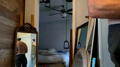 Snapshot of hotsouthernmuscle chatting on October 13, 2025, 2:39 pm Hotsouthernmuscle online show from October 13, 2025, 2:39 pm