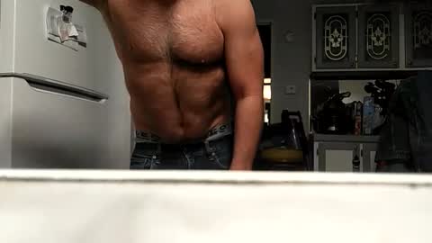 Snapshot of hotsouthernmuscle chatting on November 23, 2025, 10:42 pm Hotsouthernmuscle online show from November 23, 2025, 10:42 pm