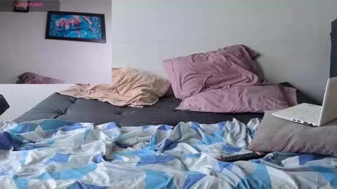 Snapshot of hotstud_999 chatting on October 26, 2025, 12:22 pm Andres online show from October 26, 2025, 12:22 pm