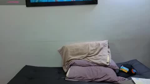 Snapshot of hotstud_999 chatting on October 29, 2025, 2:25 am Andres online show from October 29, 2025, 2:25 am