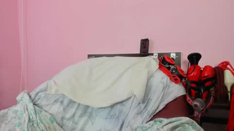 Snapshot of hotsweetangel4u chatting on February 13, 2025, 3:03 pm Monica online show from February 13, 2025, 3:03 pm