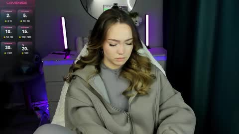 Snapshot of hottease_pvt chatting on September 9, 2025, 11:54 am hello Im Eva online show from September 9, 2025, 11:54 am