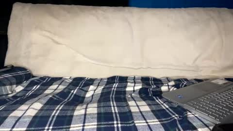 Snapshot of hottee1992 chatting on December 29, 2024, 1:45 am BlackEdge online show from December 29, 2024, 1:45 am