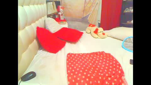 Snapshot of hottesa2019 chatting on September 20, 2025, 1:56 pm THEONE online show from September 20, 2025, 1:56 pm