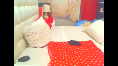 Snapshot of hottesa2019 chatting on October 12, 2025, 11:09 am THEONE online show from October 12, 2025, 11:09 am