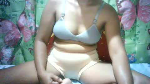 jenny online show from July 26, 2026, 3:52 pm