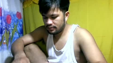 Snapshot of hottestpinoy2323 chatting on June 19, 2026, 8:34 pm HottestPinoy32 online show from June 19, 2026, 8:34 pm