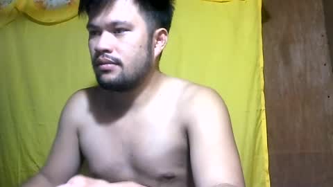 Snapshot of hottestpinoy2323 chatting on July 15, 2026, 1:05 pm HottestPinoy32 online show from July 15, 2026, 1:05 pm