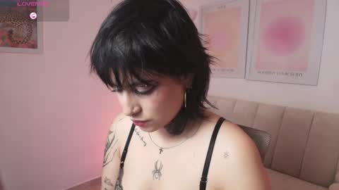 Snapshot of hottie_cami chatting on July 22, 2026, 6:43 pm Camila online show from July 22, 2026, 6:43 pm