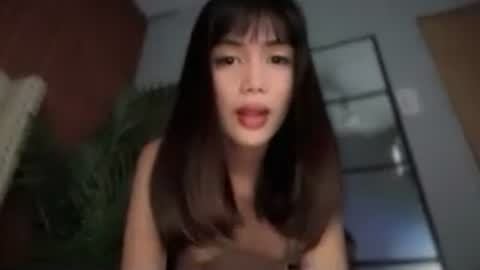 hottie_carlinexx online show from July 11, 2026, 5:10 am