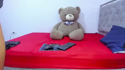 Tavo and lucy online show from June 20, 2026, 7:55 am