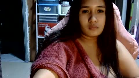 Snapshot of hottie_girlie chatting on July 19, 2026, 5:49 pm Cassy online show from July 19, 2026, 5:49 pm