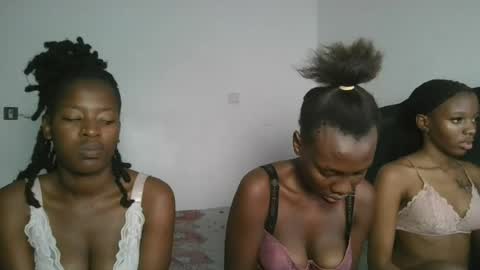 hottie_mistie online show from June 25, 2026, 6:45 pm