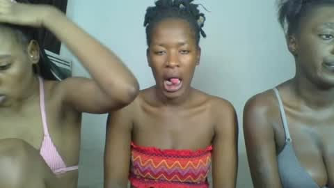 hottie_mistie online show from July 8, 2026, 7:18 pm