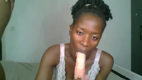 hottie_mistie online show from July 11, 2026, 11:17 pm
