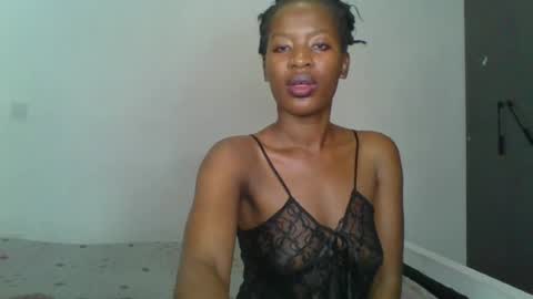 hottie_mistie online show from July 15, 2026, 11:04 am