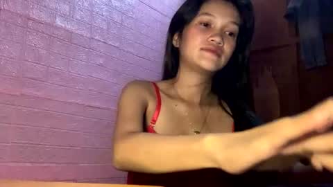 hottie_ptite online show from June 13, 2026, 10:35 am