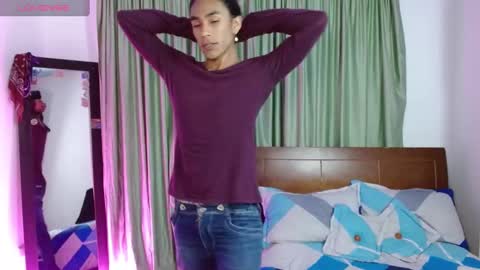 Snapshot of hottieboycrazy chatting on December 20, 2024, 6:50 am stiven online show from December 20, 2024, 6:50 am