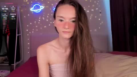 Jane online show from November 16, 2025, 7:47 am