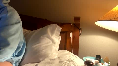 hottiewithabody101 online show from November 5, 2025, 9:59 pm