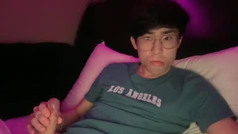 hottiewithabody101 online show from December 18, 2025, 2:56 pm