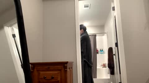 hottiewithabody101 online show from March 26, 2026, 10:10 am