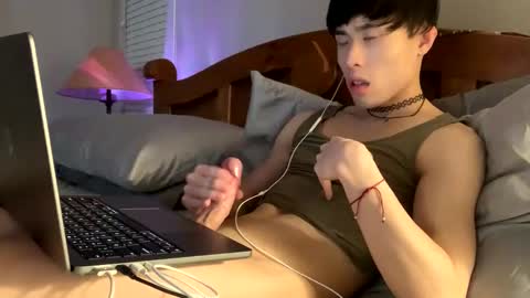 hottiewithabody101 online show from March 31, 2026, 1:00 pm