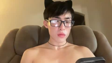 hottiewithabody101 online show from July 28, 2026, 4:39 pm