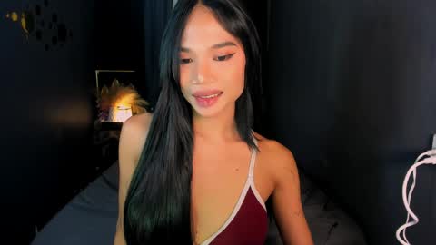Hi i am Jane half vietnamese and half pinay and would like to meet good person here XOXO online show from May 27, 2026, 9:01 pm