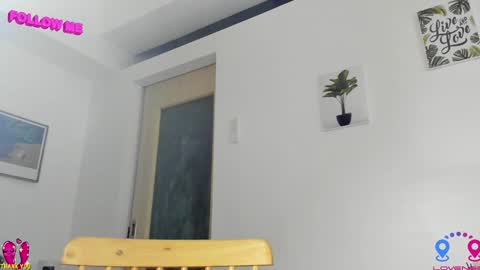 crishinahotty online show from January 17, 2025, 10:22 am