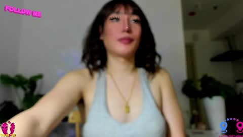 crishinahotty online show from February 21, 2025, 5:02 am