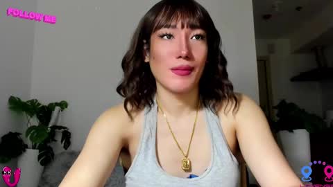 crishinahotty online show from February 22, 2025, 1:11 am